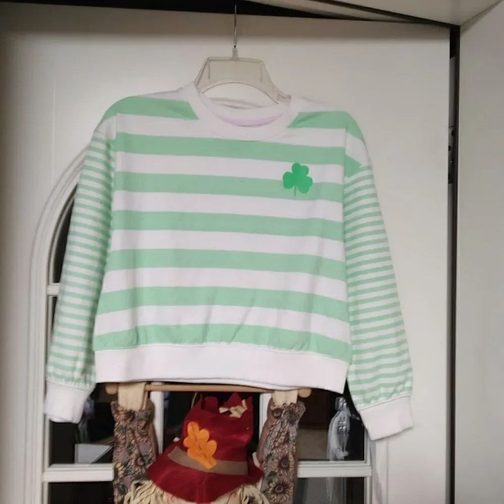 New Cat & Jack Green Cream Striped Shamrock Long Sleeve Top Size Girl's 10/12